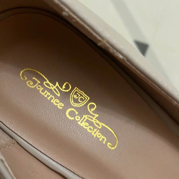 Journee Collection pumps, size 7.5.   New! - Picture 5 of 5